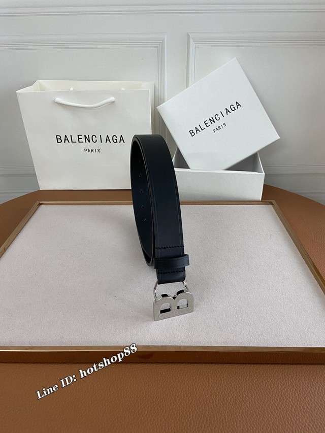 Balenciaga女士皮帶 巴黎世家雙面用牛皮腰帶  jjp1254